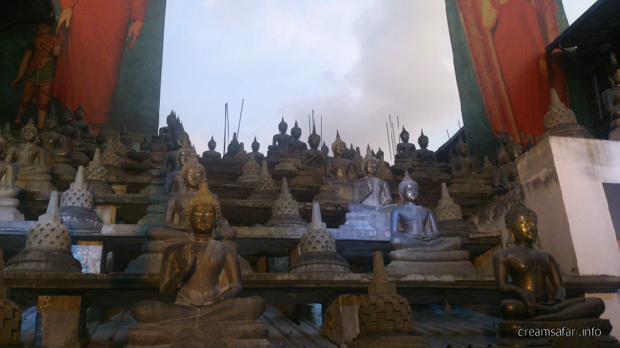 Gangaramaya (Vihara) Buddhist Temple 2