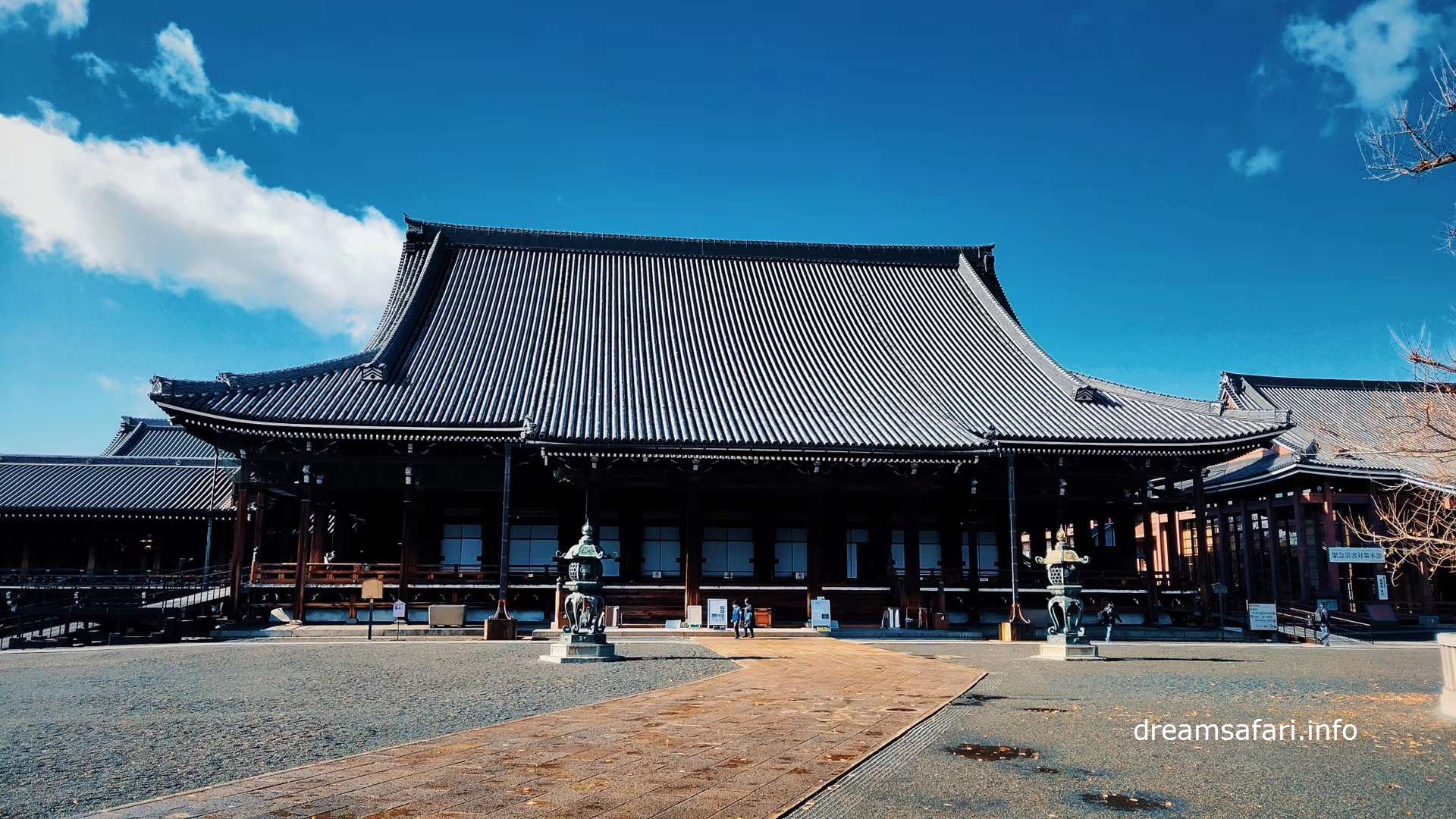 西本愿寺-御影堂